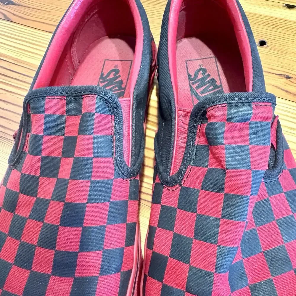 Vans Classic Slip On Checkerboard Red Black Mens 8.5 Womens 10 Skate Flat Shoes